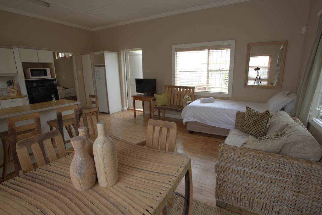 Apple Cottages Джордж Номер фото
